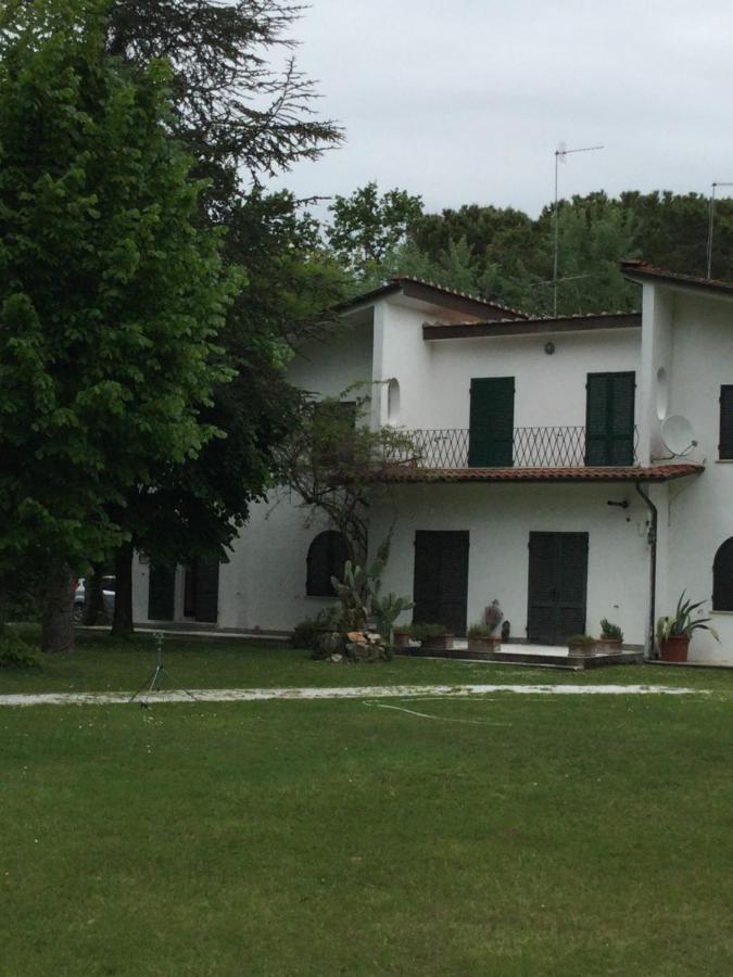 Villa Poveromo 马萨 外观 照片